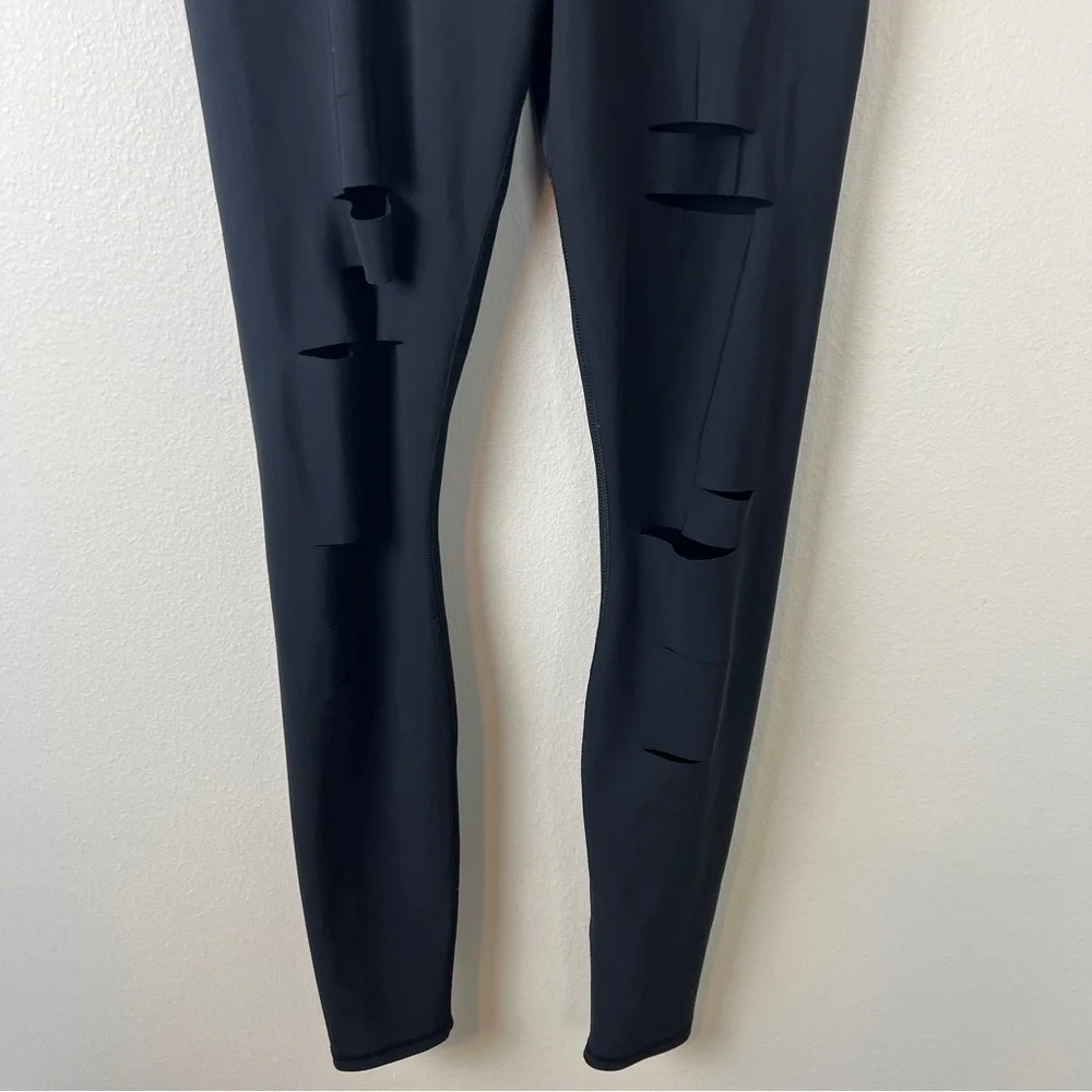 ALO YOGA Ripped Warrior Leggings